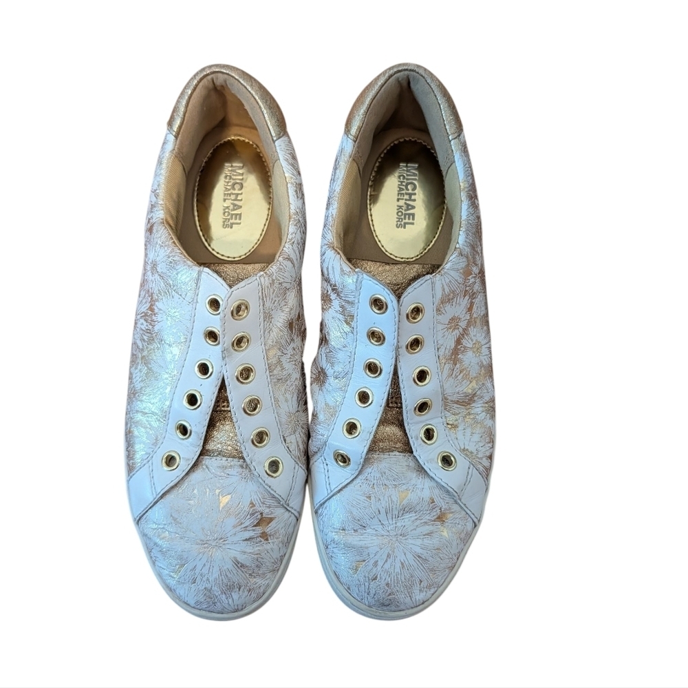 Michael Kors Women's Gold and White Leather Sneakers Size 6  Eu 36 - Picture 3 of 8